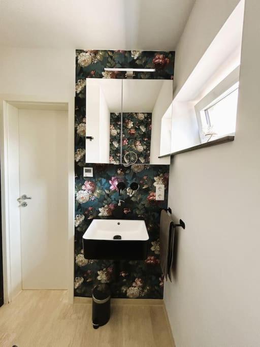 Charmante 2-Zimmerwohnung Im Luftkurort Lippe Lage  Extérieur photo